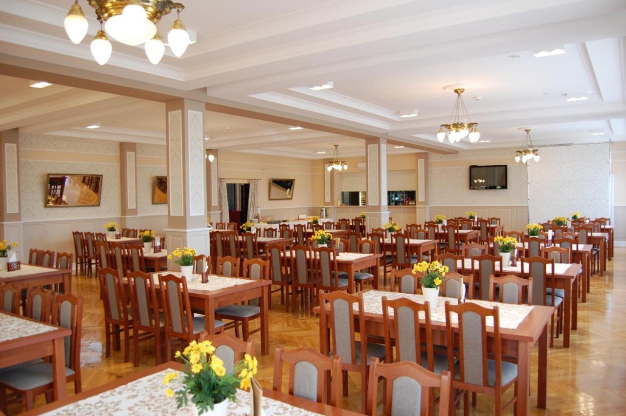 Hotel Słupsk Kültér fotó
